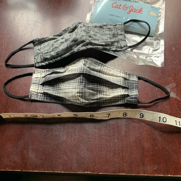 10 Cat & Jack Kids Reusable Boys Masks - Picture 5 of 8